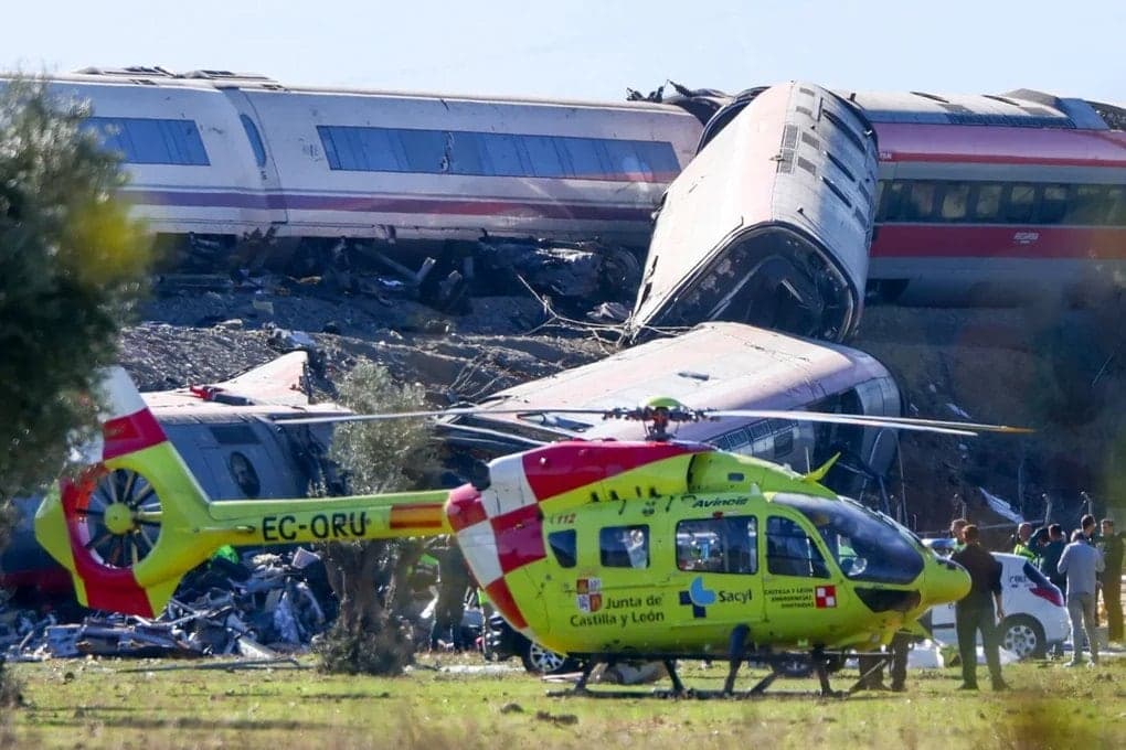 İspanya'da hızlı tren faciası: 64 kişi yaşamını yitirdi