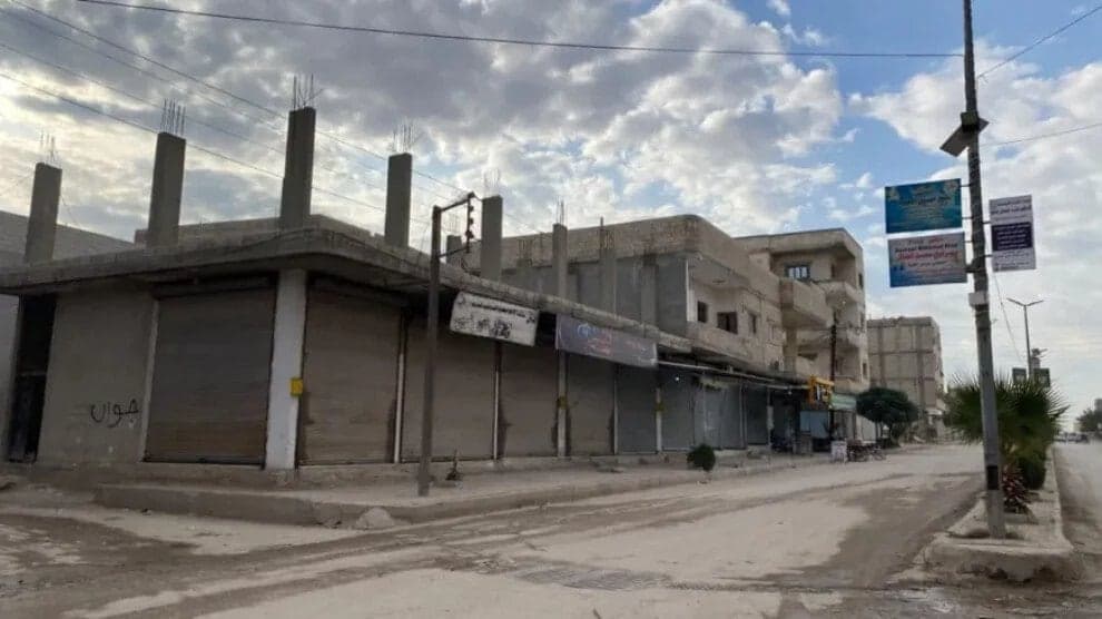 Kobanê'de şehit ailelerine taziye ziyaretleri