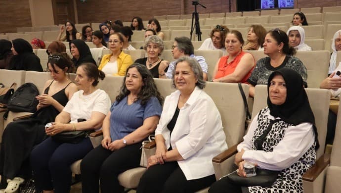 Dîlok’ta, ‘Kadınlar Barışı konuşuyor’ paneli